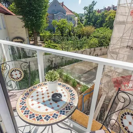 Apartman - Kollataja